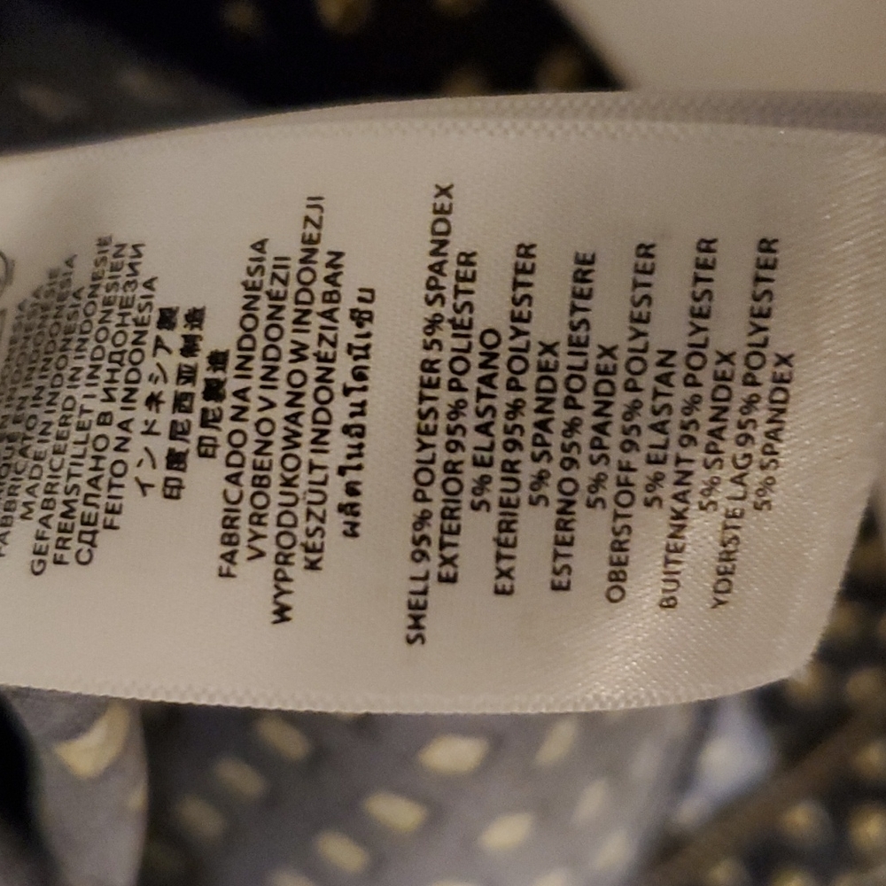 Michael Kors Diamond Pattern Pencil Skirt - Picture 8 of 8